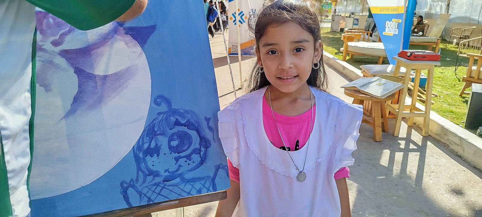 Luis Godoy en la Feria del Libro - Participando al público
